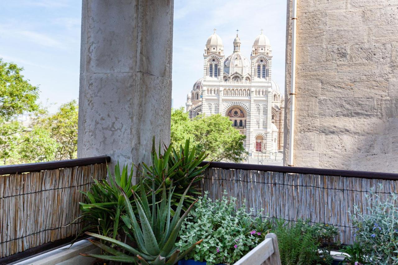 TERRASSE FADOLI - Grande terrasse avec vue mer et cathédrale Marsella Exterior foto
